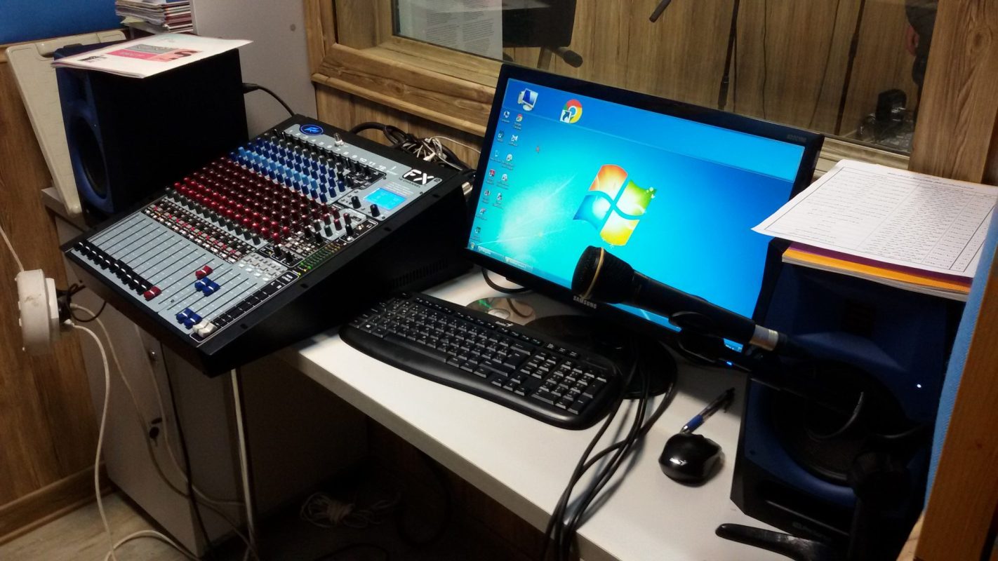استودیو آوای امید؛ روایتگر دانایی
