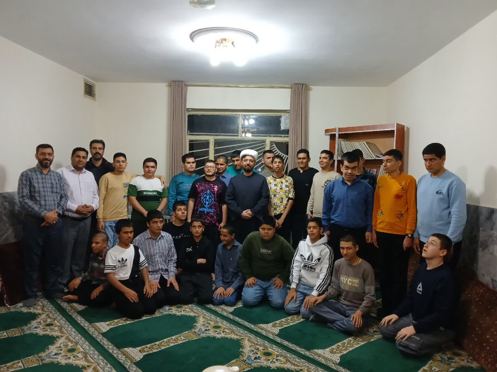 حضور مشاور و روانشناس برجسته در مرکز امید